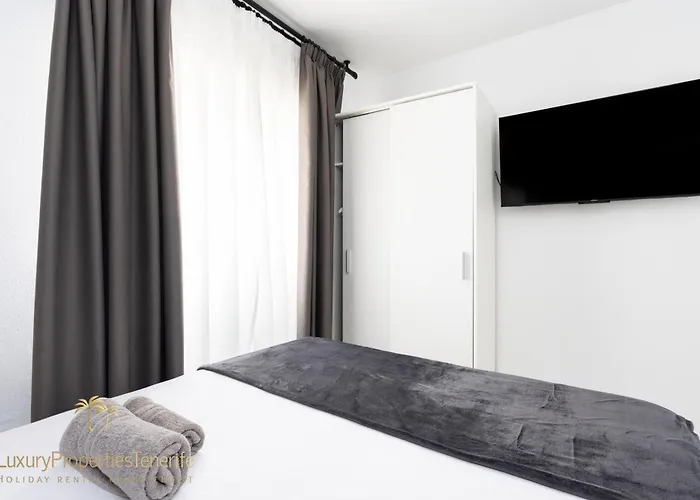 Iris Апартаменти *